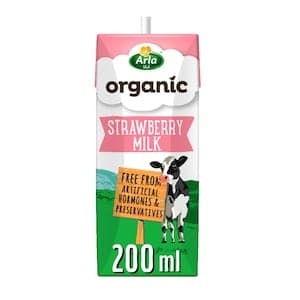 Arla Organic Strawberry Flavour Milk, 200ml