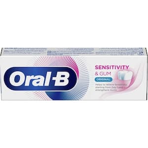 Oral-B Sensitivity and Gum Care Toothpaste, 75ml