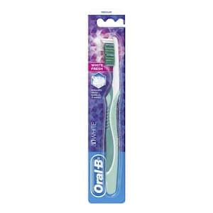 Oral-B 3D White Fresh Medium Toothbrush Multicolour