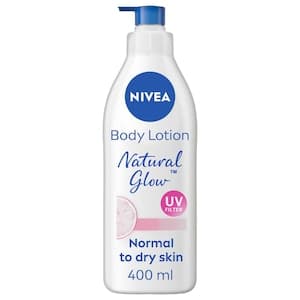 NIVEA Body Lotion for Normal to Dry Skin, Natural Glow, with 95% Pure Vitamin C and UV Filter, Moisturizes and Evens Skin Tone, 400ml