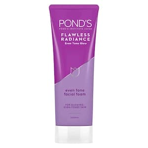 Pond's Flawless Radiance Even Tone Facial Foam with Niacinamide and Vitamin E 100g