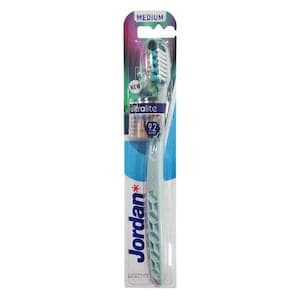 Jordan Ultra Lite Toothbrush Medium Multicolour