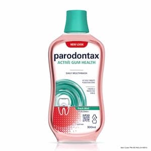Parodontax Daily Gum Care Mouthwash Fresh Mint Clear 300ml